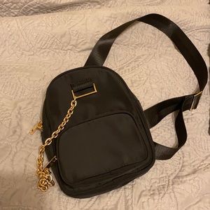 Black cross body / Fanny pack / back pack